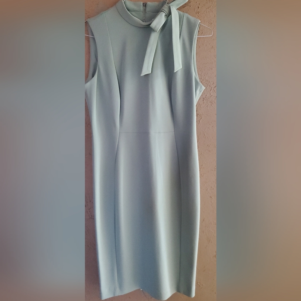 Calvin Klein JADEITE Bow Tie Neck Sleeveless Crepe Sheath Dress